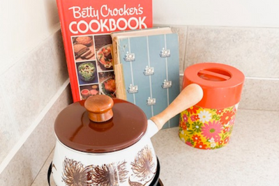 Gift Guide for the Vintage Lover